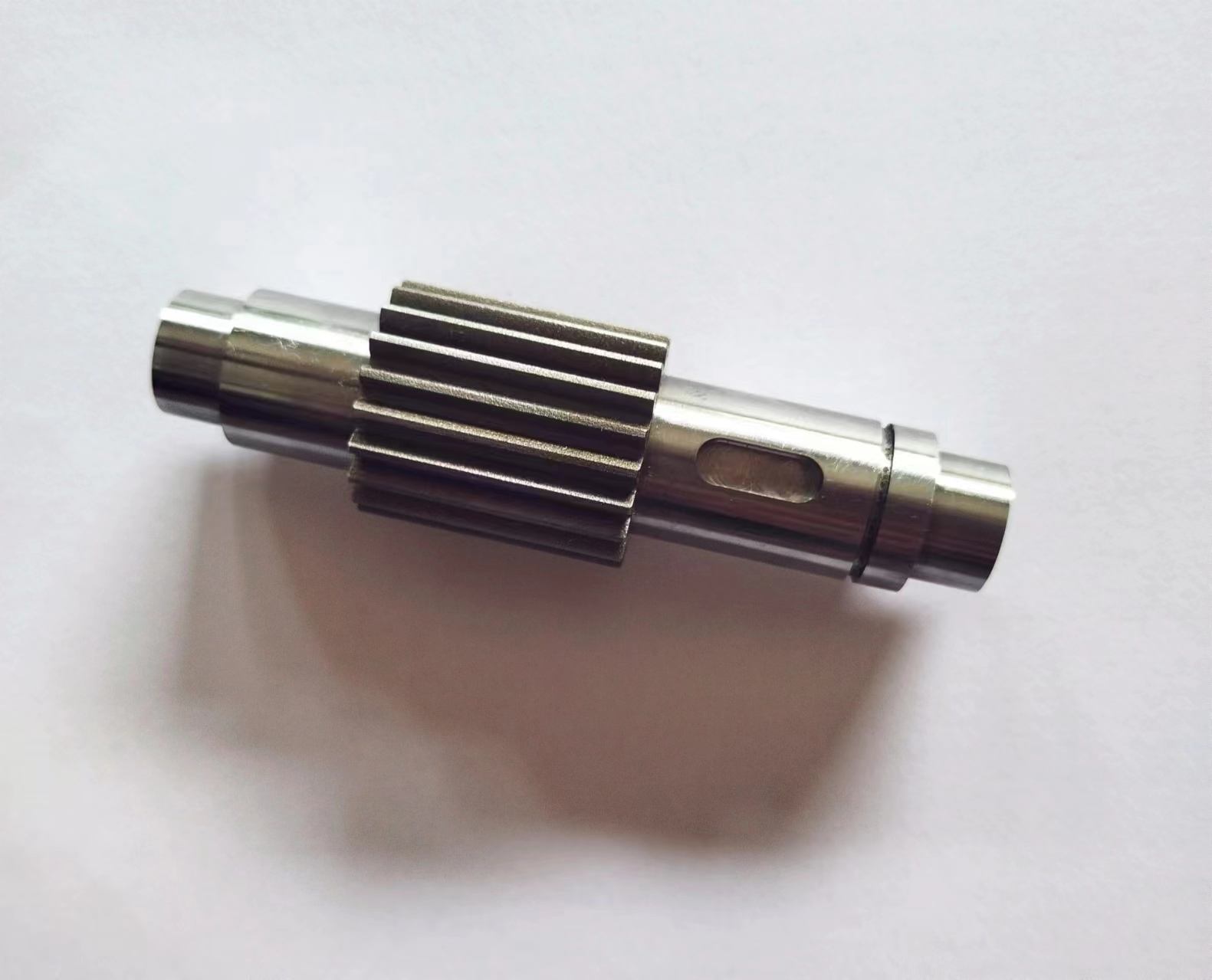 Non-standard steel spline shafts